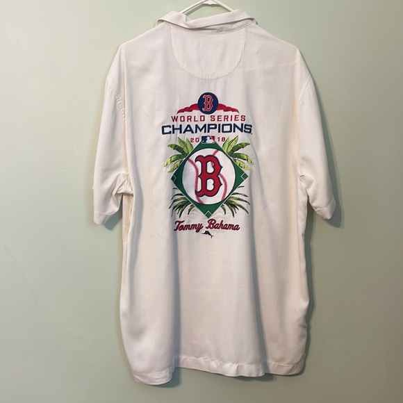 Tommy Bahama Boston Red Sox 100% Silk Button Up Shirt - Picture 1 of 9